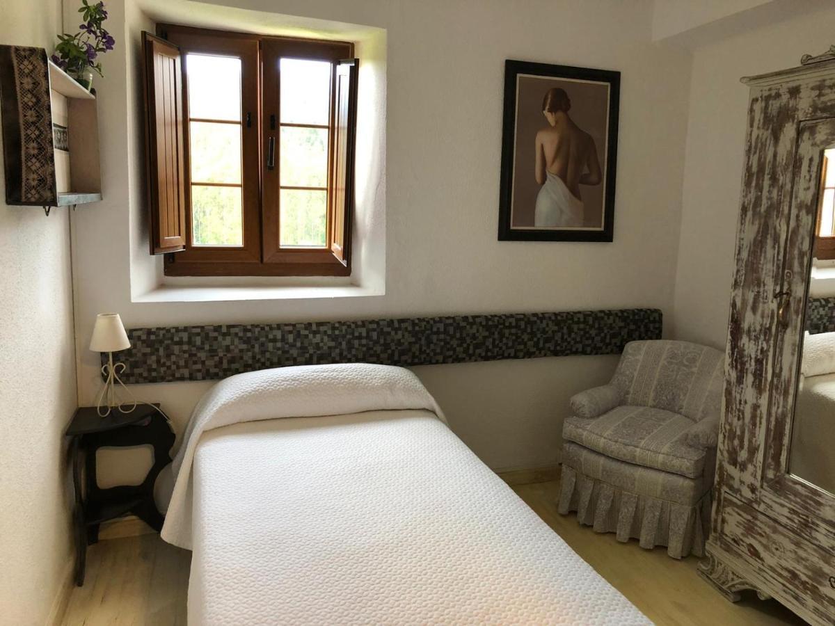 Casa Rural Dosal Ruiseñada Esterno foto