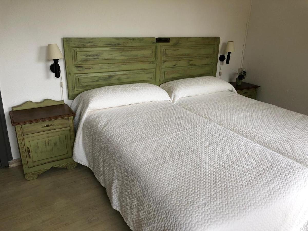 Casa Rural Dosal Ruiseñada Esterno foto