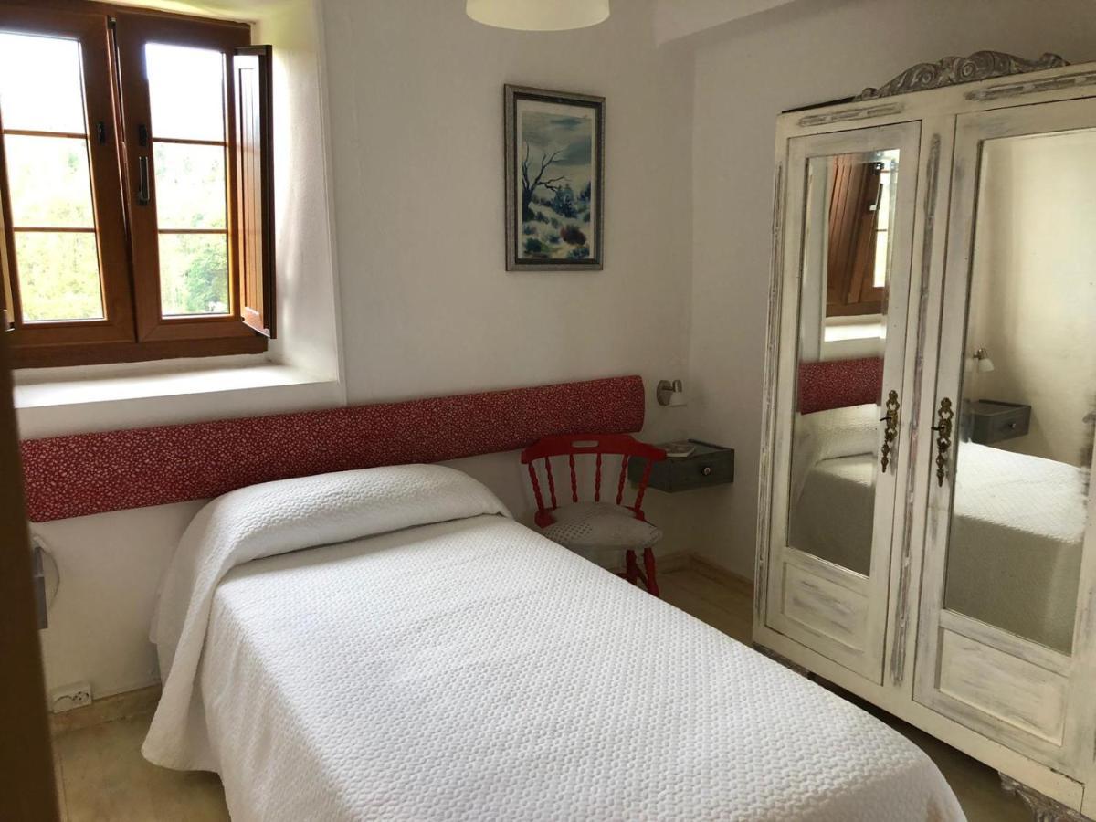 Casa Rural Dosal Ruiseñada Esterno foto